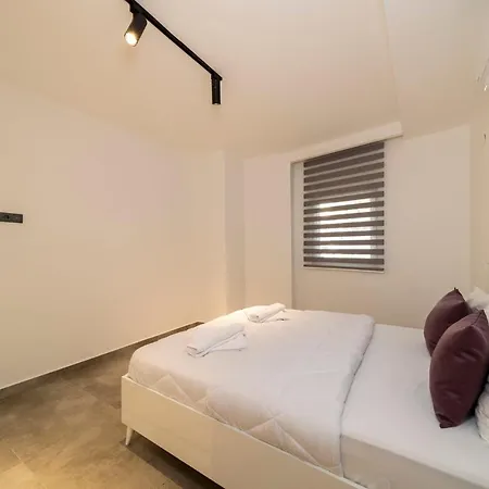 Lejlighed Lovely Flat With Shared Pool And Balcony In Alanya Kargıcak